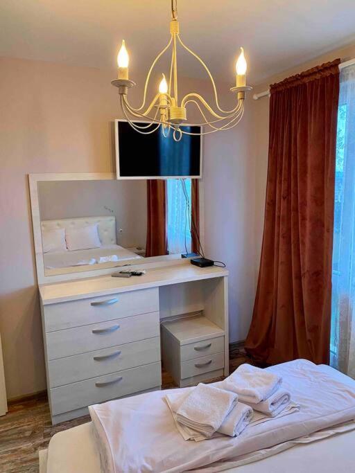 Stylish Magenta Apartment - Terrace & Free Parking Sofia Exterior foto